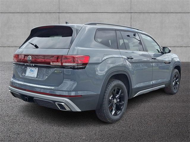 new 2025 Volkswagen Atlas car, priced at $49,984