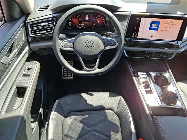 new 2025 Volkswagen Atlas car, priced at $48,656