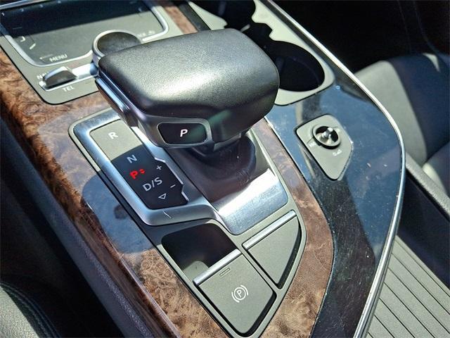 used 2018 Audi Q7 car, priced at $16,777