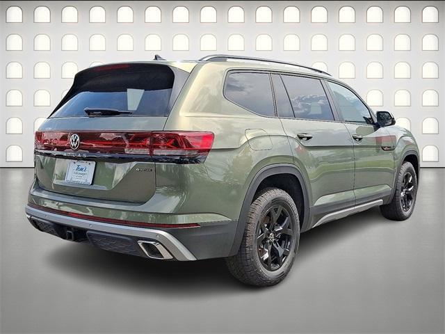 new 2025 Volkswagen Atlas car, priced at $49,000