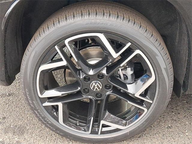 new 2026 Volkswagen Tiguan car, priced at $46,207