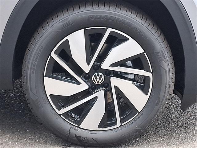 new 2025 Volkswagen Atlas car, priced at $48,162