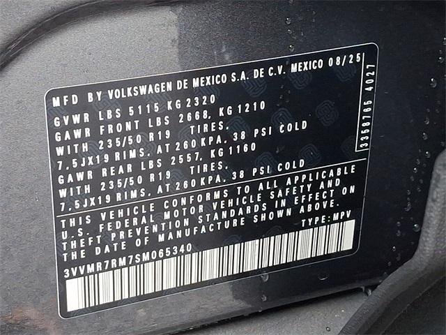 new 2025 Volkswagen Tiguan car, priced at $38,287