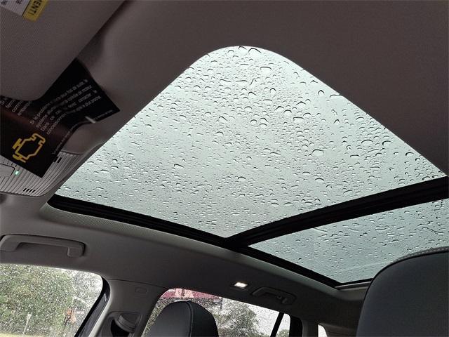 new 2025 Volkswagen Tiguan car, priced at $38,287