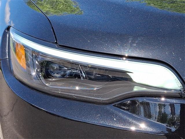 used 2020 Jeep Cherokee car, priced at $15,477