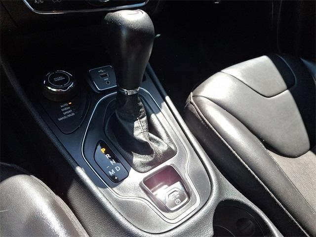 used 2020 Jeep Cherokee car, priced at $15,477