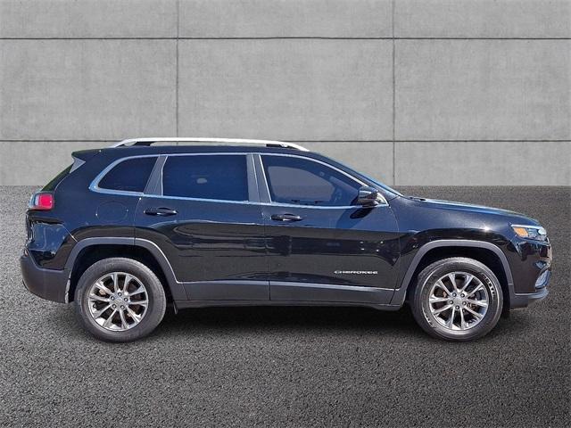 used 2020 Jeep Cherokee car, priced at $15,477