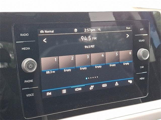 new 2025 Volkswagen Taos car