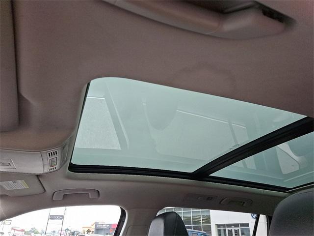used 2022 Volkswagen Tiguan car, priced at $16,777