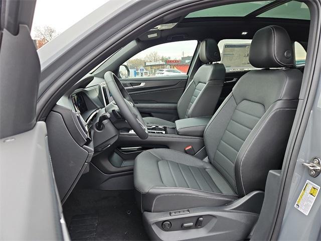 new 2024 Volkswagen Atlas Cross Sport car, priced at $52,648