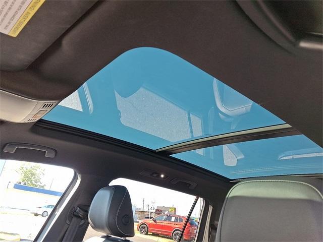 used 2022 Volkswagen Tiguan car, priced at $24,777