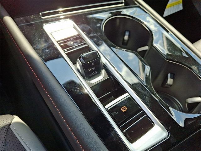 new 2025 Volkswagen Atlas car, priced at $49,406
