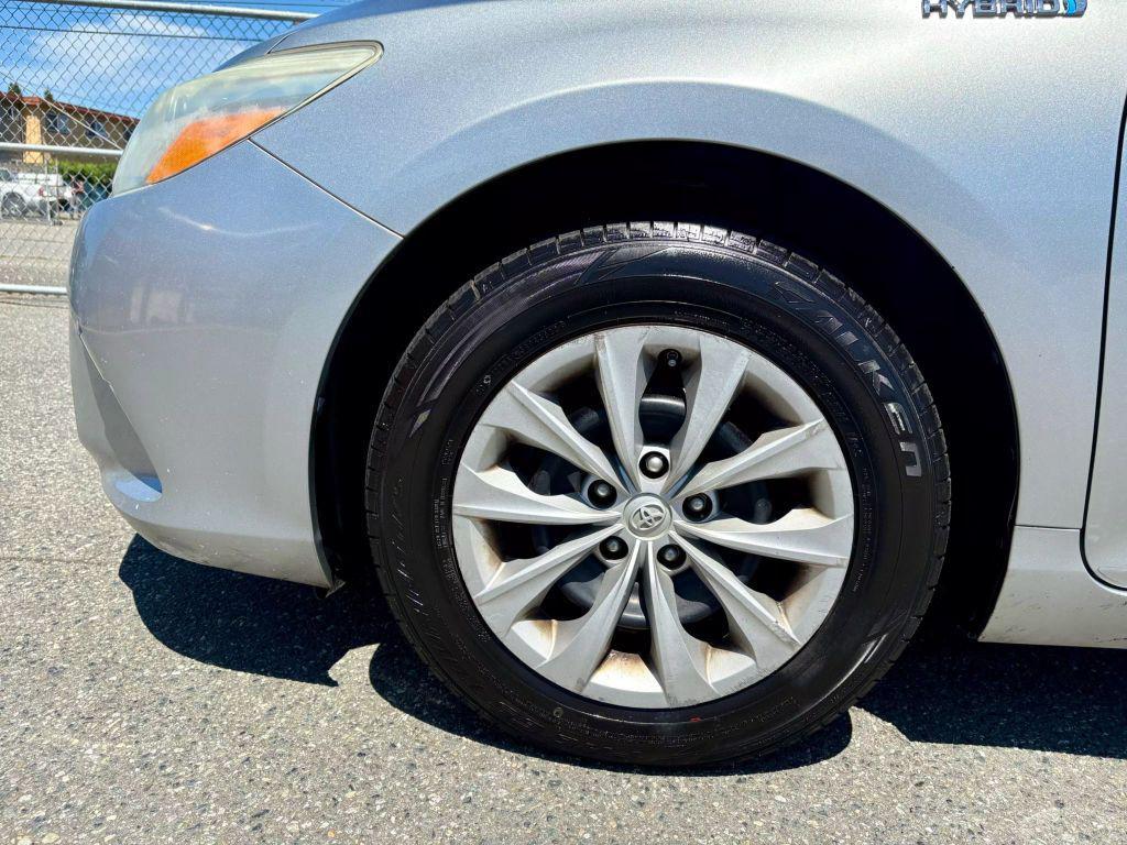 used 2015 Toyota Camry Hybrid car, priced at $11,999