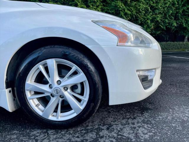 used 2014 Nissan Altima car, priced at $9,499