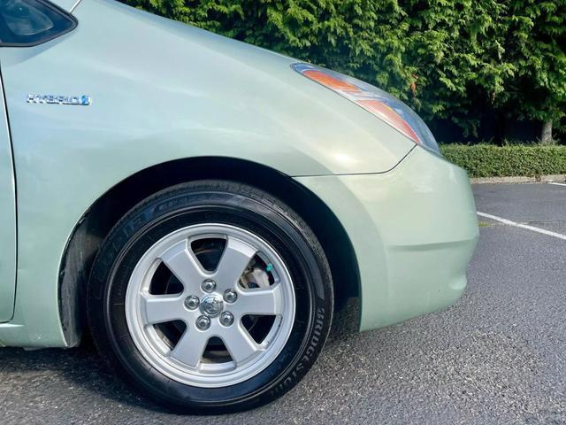 used 2007 Toyota Prius car, priced at $5,499