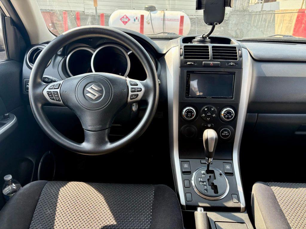 used 2006 Suzuki Grand Vitara car, priced at $3,999