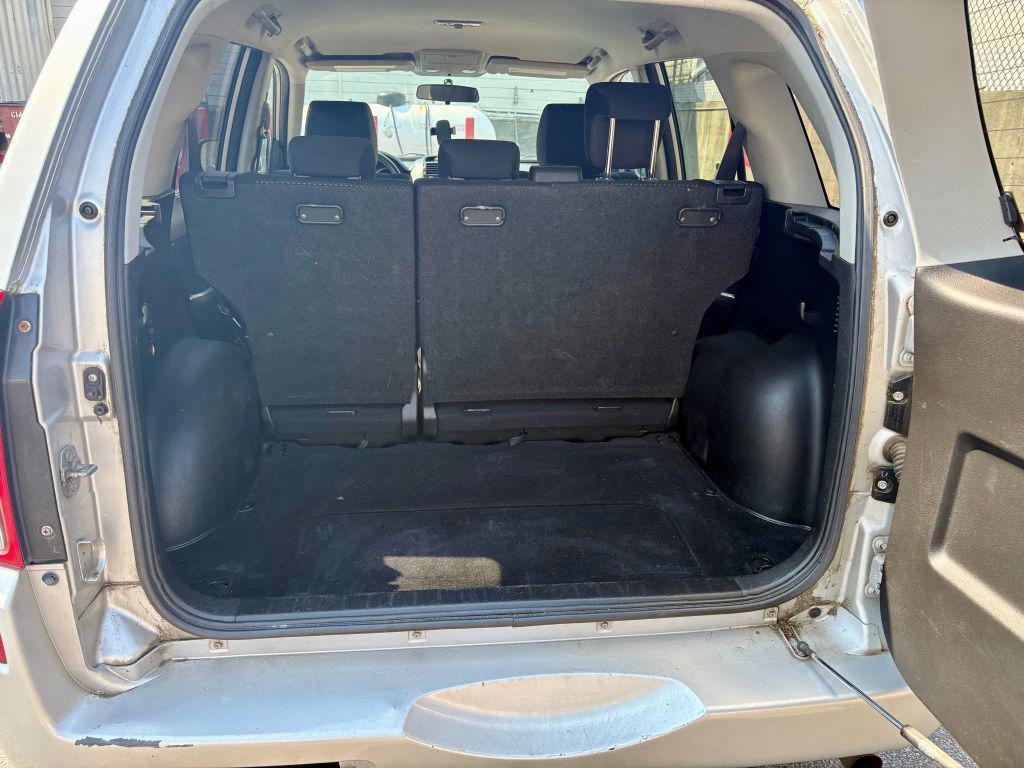 used 2006 Suzuki Grand Vitara car, priced at $3,999