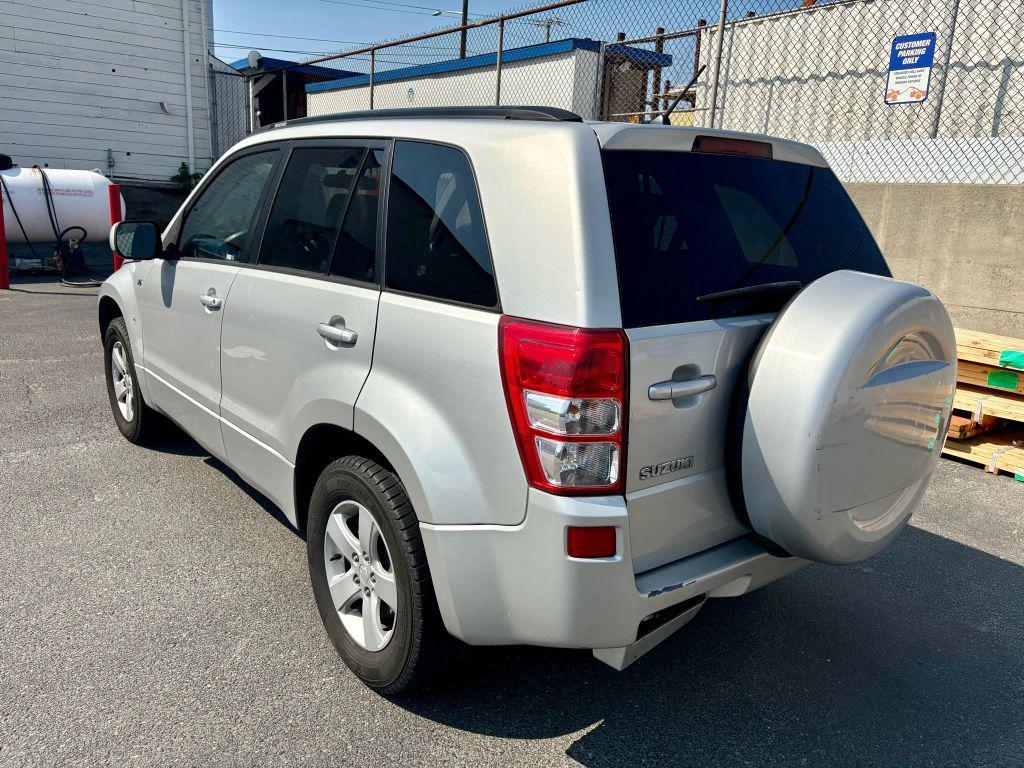 used 2006 Suzuki Grand Vitara car, priced at $3,999