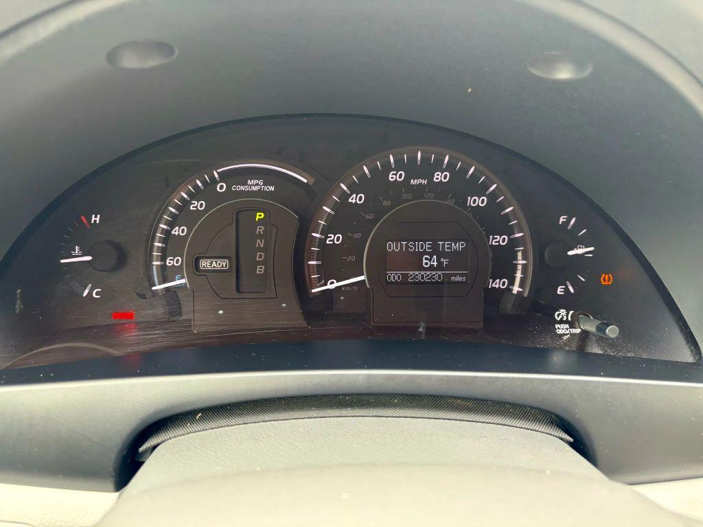 used 2007 Toyota Camry Hybrid car, priced at $4,499