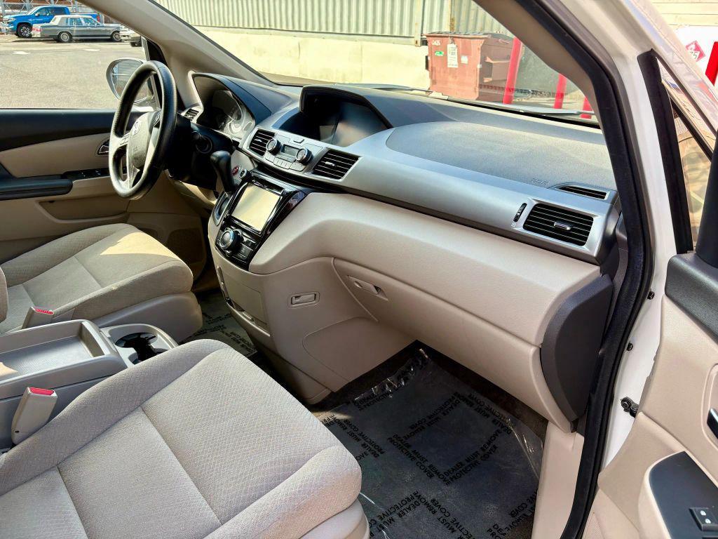 used 2014 Honda Odyssey car, priced at $13,999
