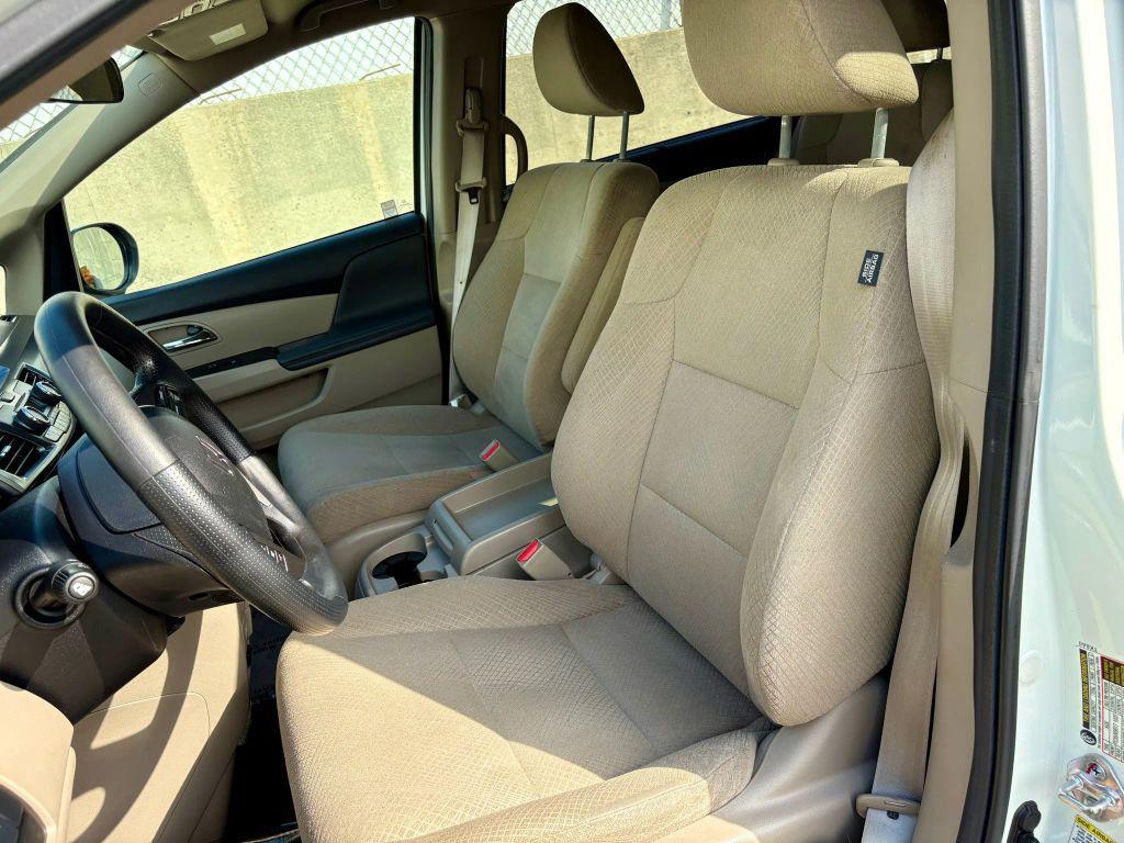 used 2014 Honda Odyssey car, priced at $13,999