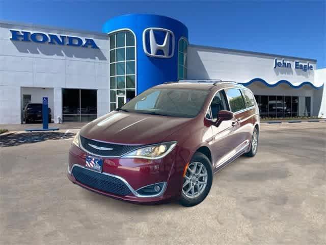 used 2020 Chrysler Pacifica car, priced at $16,869