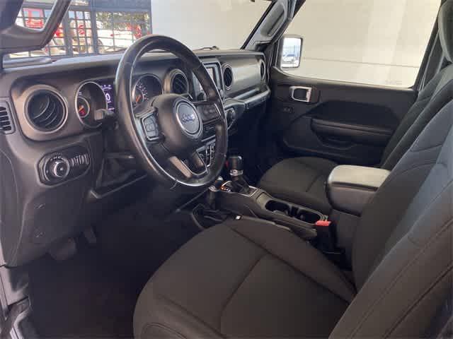 used 2020 Jeep Wrangler Unlimited car, priced at $27,252