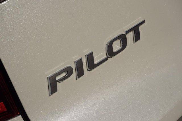 used 2021 Honda Pilot car, priced at $31,586