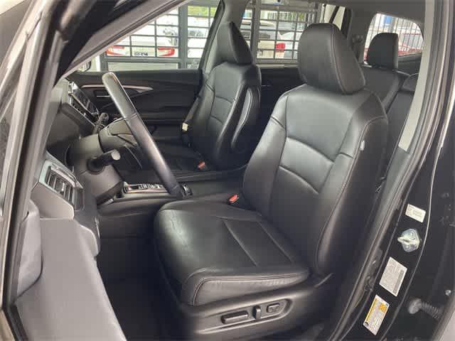 used 2021 Honda Pilot car, priced at $28,499