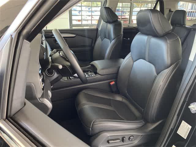 used 2023 Honda Pilot car, priced at $36,355