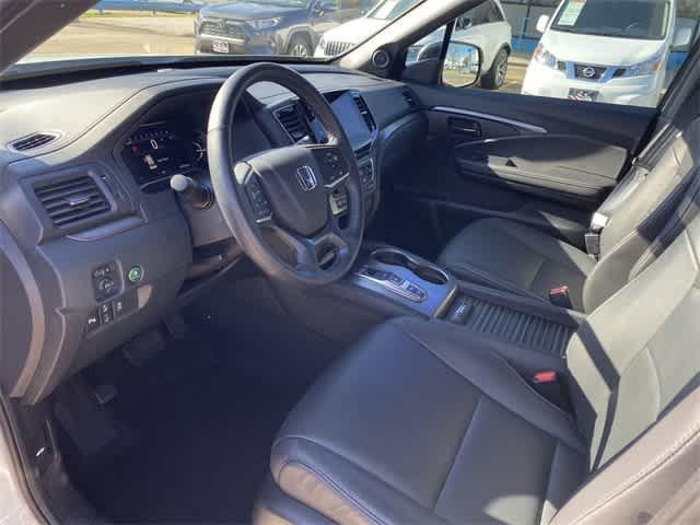 used 2022 Honda Passport car, priced at $29,879