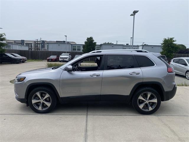 used 2019 Jeep Cherokee car, priced at $21,966