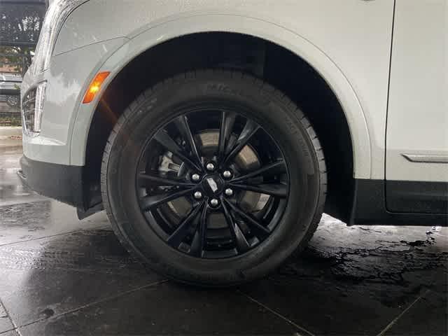 used 2024 Cadillac XT5 car, priced at $37,861