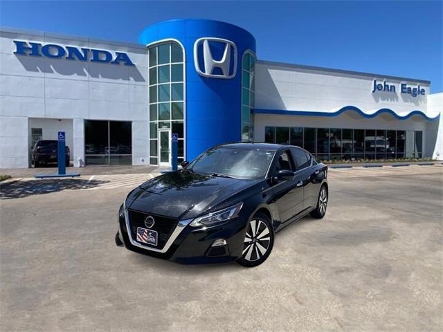 used 2021 Nissan Altima car, priced at $17,667