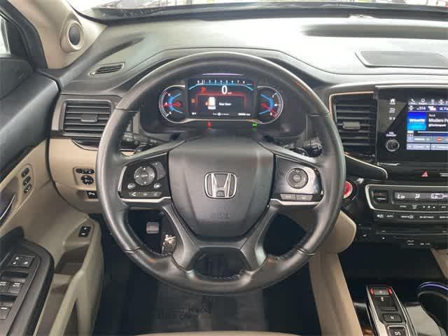 used 2020 Honda Pilot car, priced at $25,695