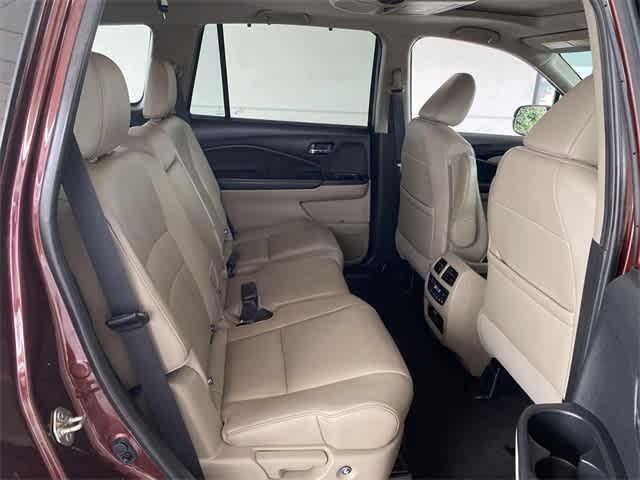 used 2020 Honda Pilot car, priced at $25,695