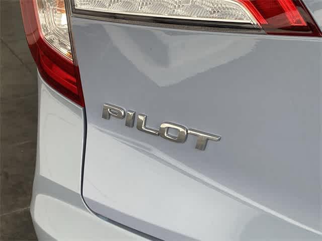 used 2022 Honda Pilot car, priced at $32,988