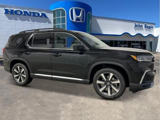 new 2025 Honda Pilot car, priced at $51,780