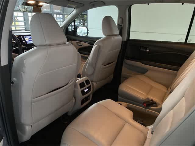 used 2020 Honda Pilot car, priced at $29,965