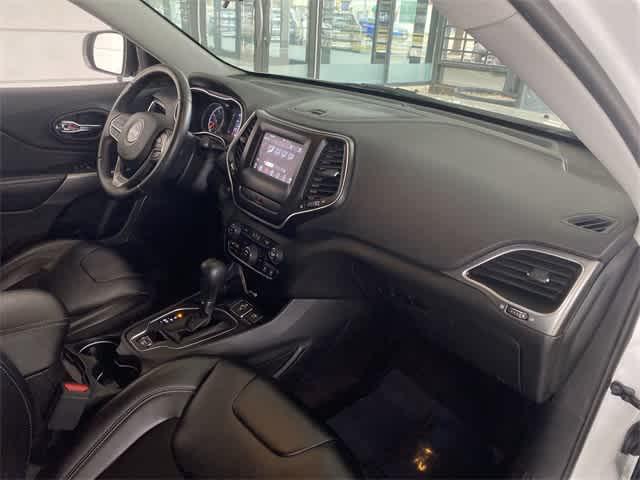 used 2019 Jeep Cherokee car, priced at $15,445