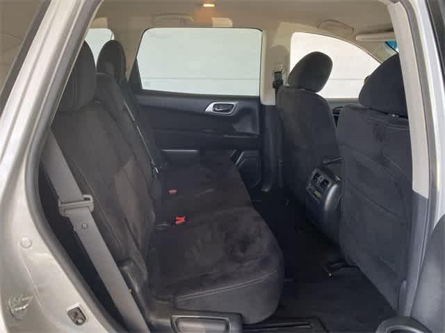 used 2014 Nissan Pathfinder car, priced at $6,899