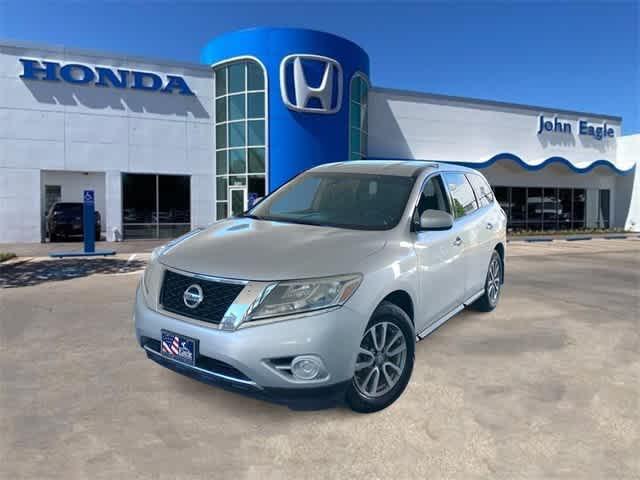 used 2014 Nissan Pathfinder car, priced at $7,740