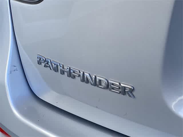 used 2014 Nissan Pathfinder car, priced at $6,899