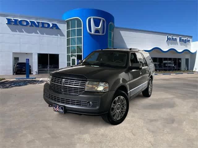 used 2011 Lincoln Navigator car, priced at $10,999