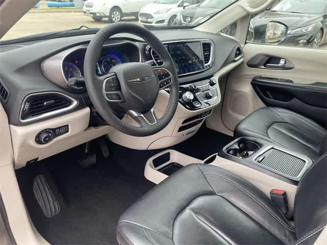 used 2022 Chrysler Pacifica car, priced at $19,965