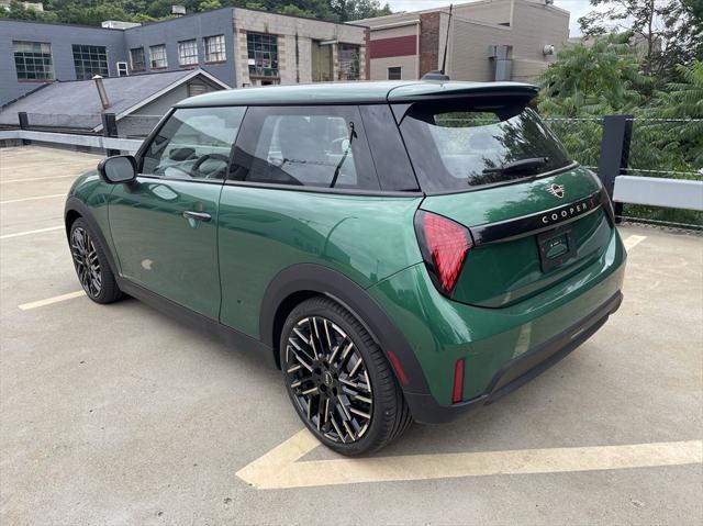 new 2025 MINI Hardtop car, priced at $38,295