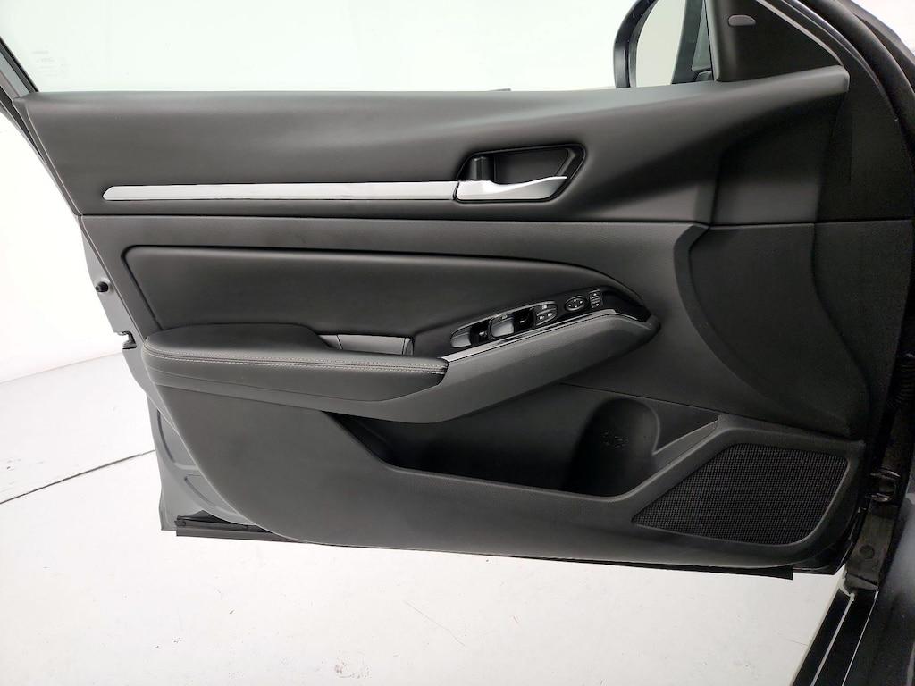 used 2023 Nissan Altima car, priced at $22,998