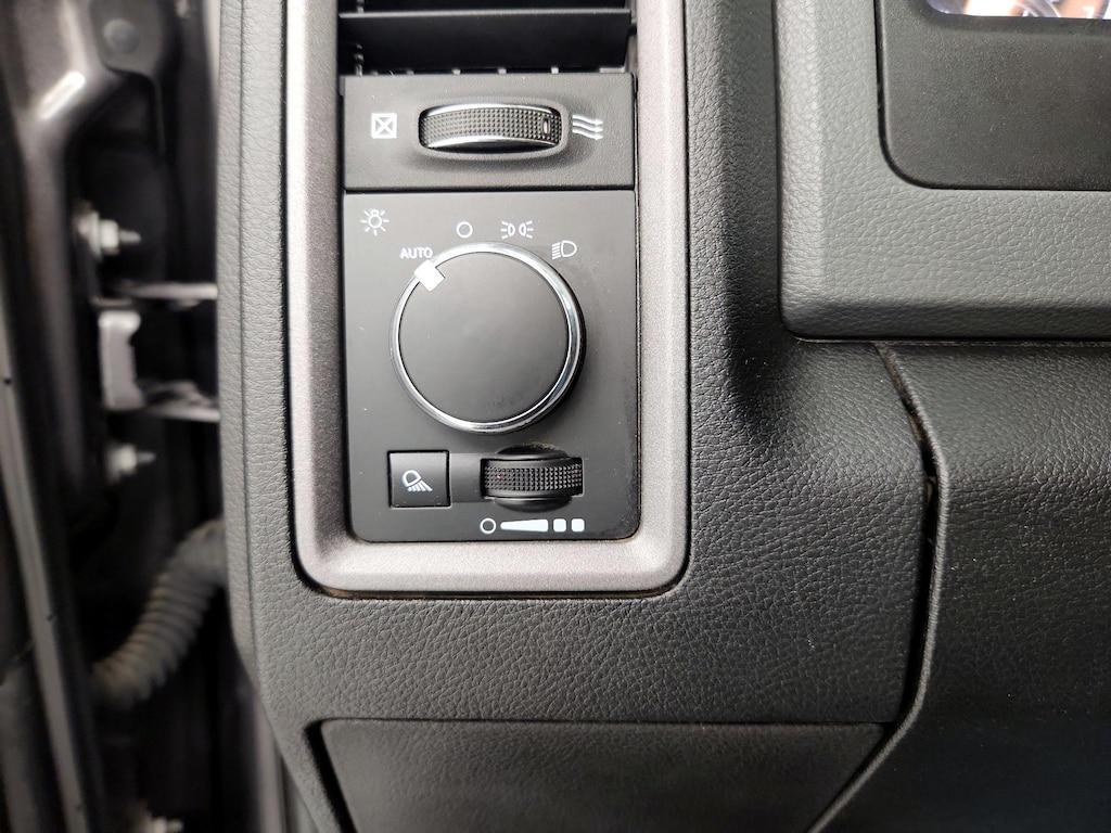 used 2020 Ram 1500 Classic car, priced at $24,998