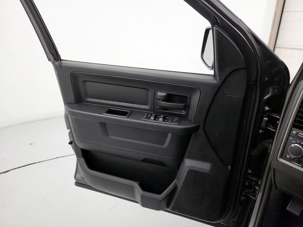 used 2020 Ram 1500 Classic car, priced at $24,998