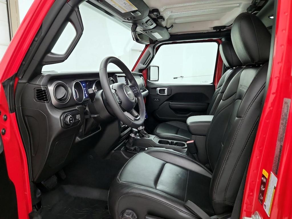used 2023 Jeep Gladiator car, priced at $34,998